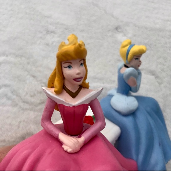 Vintage Disney princesses Cake Topper - Picture 6 of 8